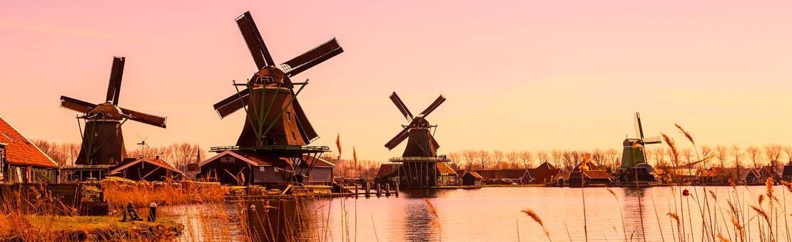 Windmill Village Zaanse Schanz